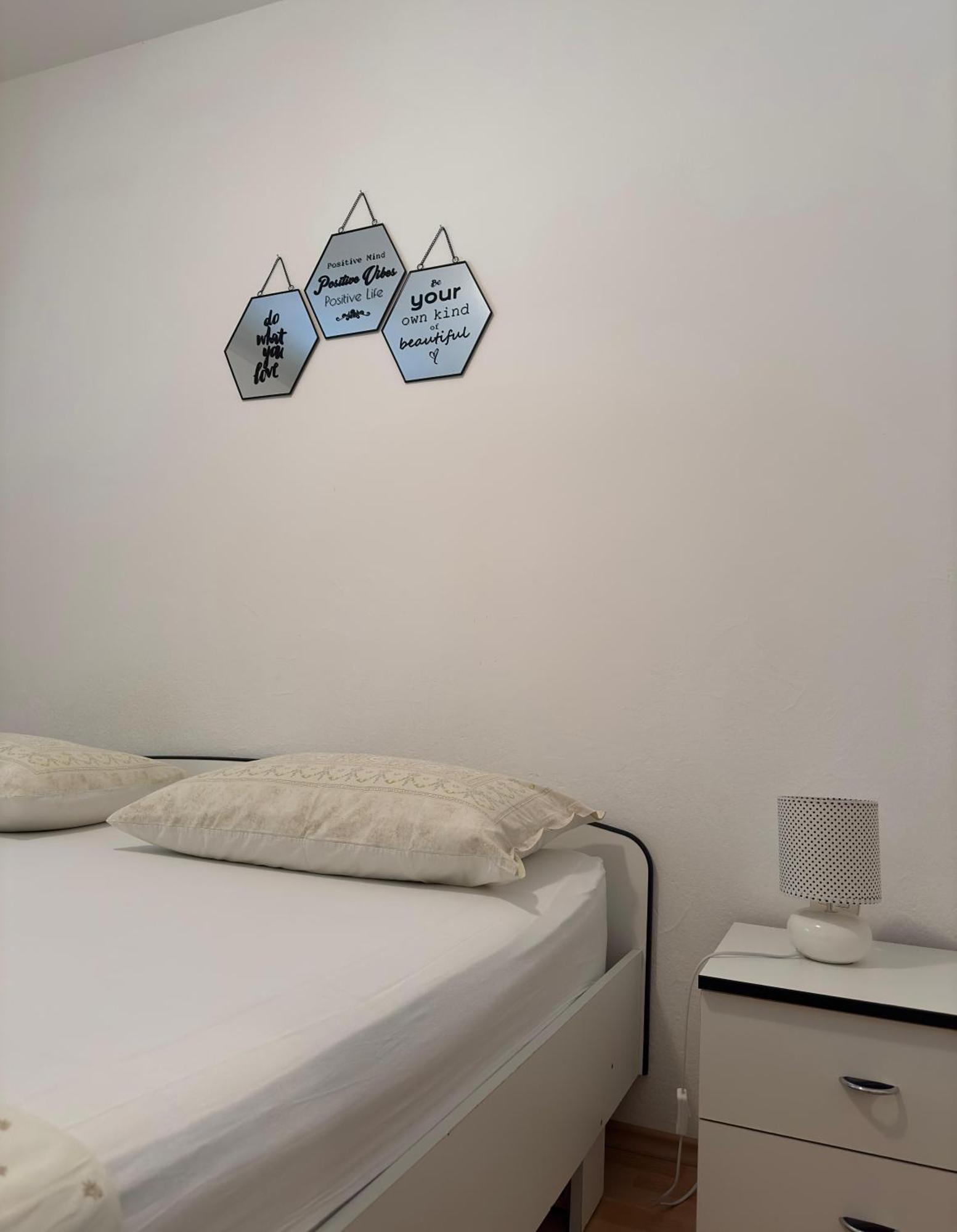 Apartmani Daria Orebić Zewnętrze zdjęcie